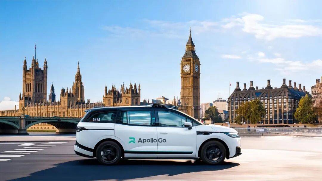 已报警小米17 Ultra外观亮相千问发布年度十大提示词pg电子模拟器免费试玩快手突现大量涉黄直播：遭黑灰产攻击(图15)